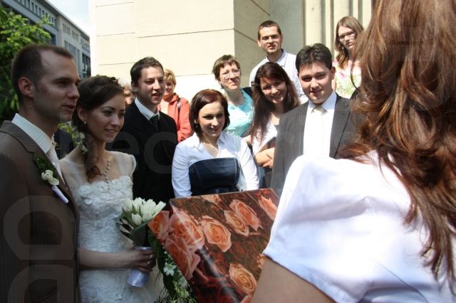 Gratulácia novomanželom - Béčkari gratulujú